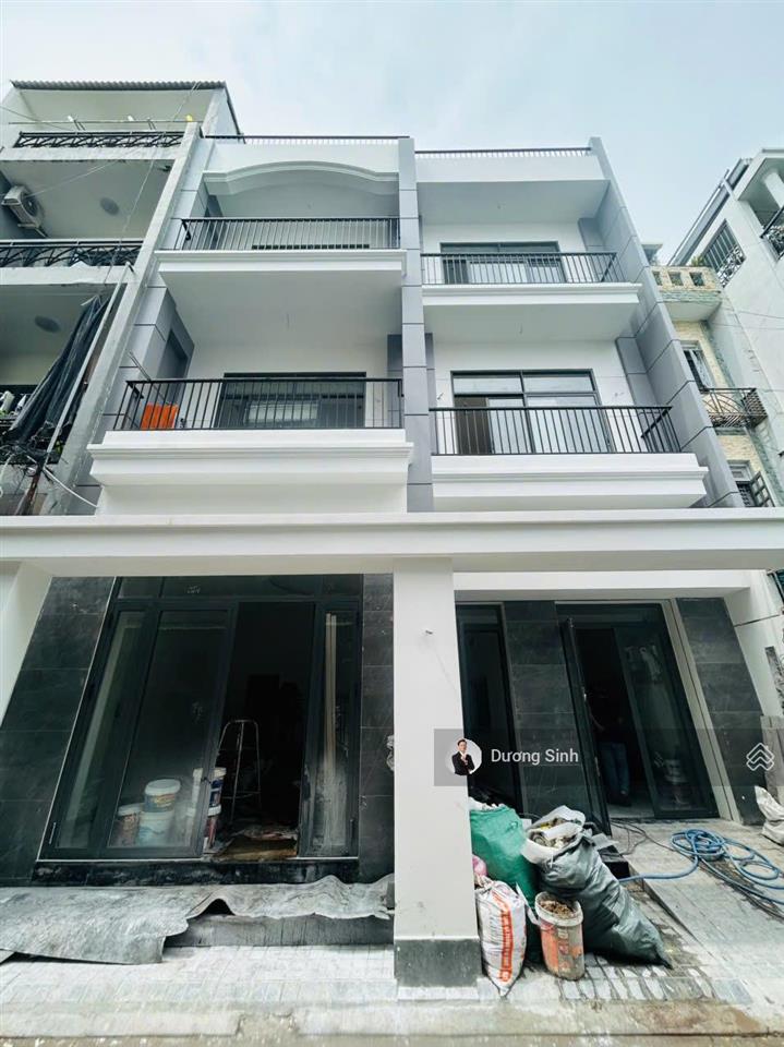 Nhà nguyên căn cho thuê mặt tiền đường hoa lan. dt 8x18m. 1 trệt 3 lầu. thiết kế hiện đại