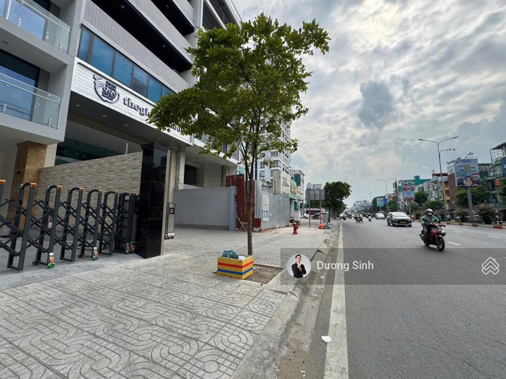 Building cho thuê mặt tiền cộng hòa. dt 12,5x25m. 2 hầm  7 tầng. 2 thang máy. pccc nghiệm thu