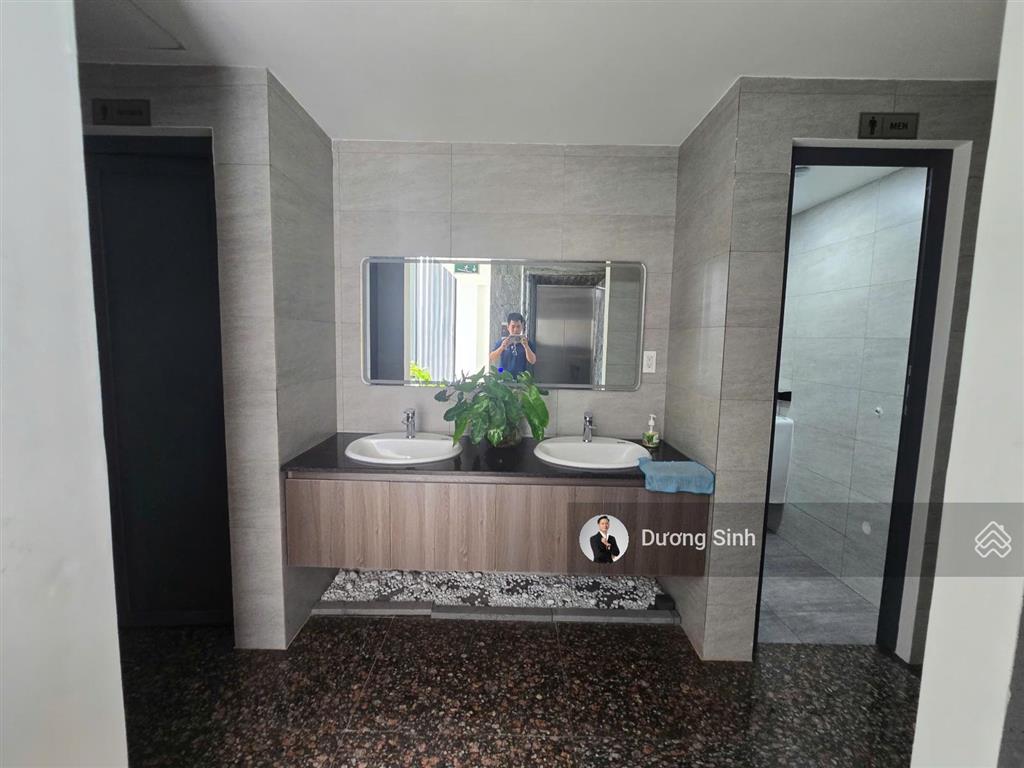 Tòa nhà cho thuê mặt tiền nguyễn bá tuyển, khu k300. dt 8x20m. 1 hầm  6 tầng. thang máy, pccc