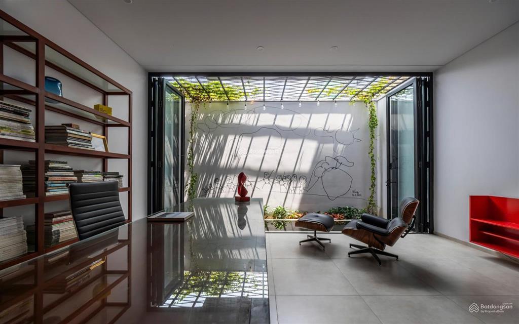 Cho thuê biệt thự đường phổ quang, p. tân sơn hòa (tân bình cũ). dt 8,5x19m. trệt 3 lầu. gara ô tô