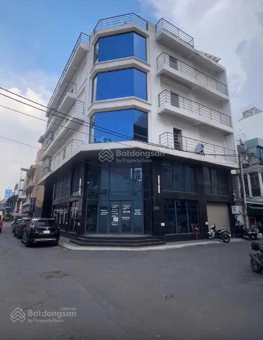 Cho thuê tòa nhà 2 mt đường hoàng việt, phường 4. dt 20x14m. hầm, trệt 5 lầu. pccc đầy đủ