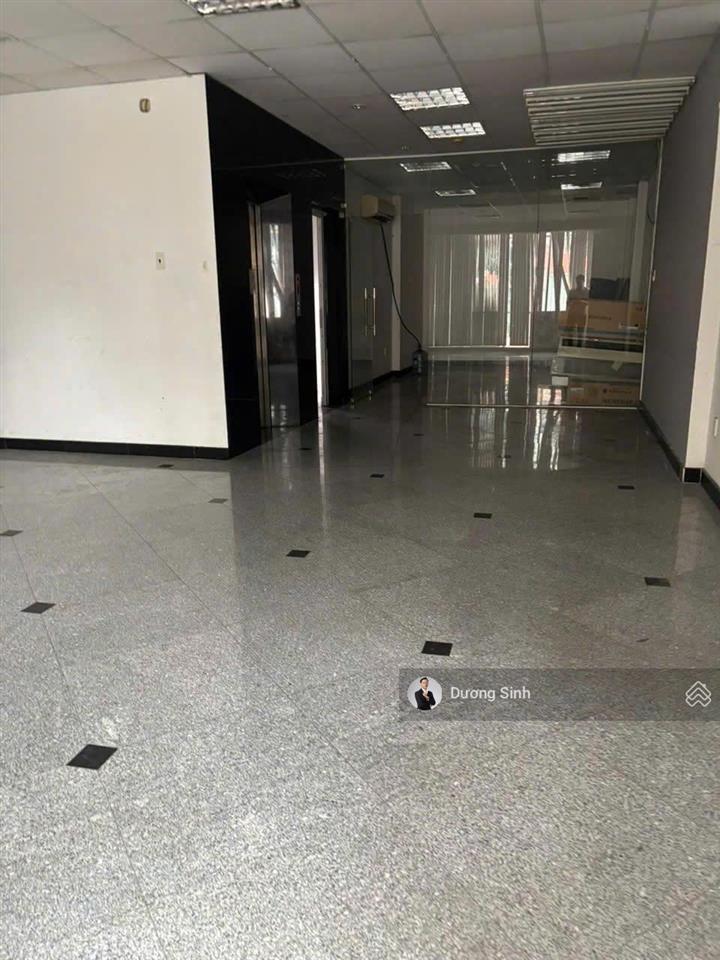 Cho thuê nguyên tòa hẻm 10m đường cộng hòa. dt 6,5x20m. 1 hầm, lửng, 4 lầu. thang máy