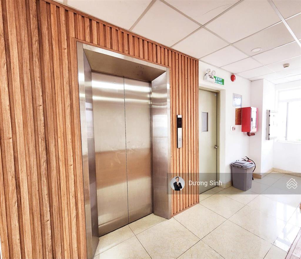 Tòa nhà cho thuê đường bàu cát. khu sầm uất. dt 12x25m. 1 hầm  6 tầng. thang máy 1000kg