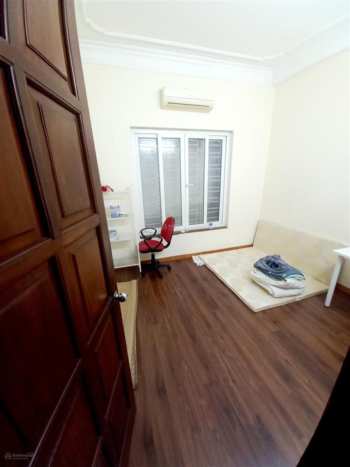 Cho thuê nhà mặt phố vạn bảo, ba đình 50m2 x 4 tầng mặt tiền 4m kinh doanh/văn phòng/spa đỉnh