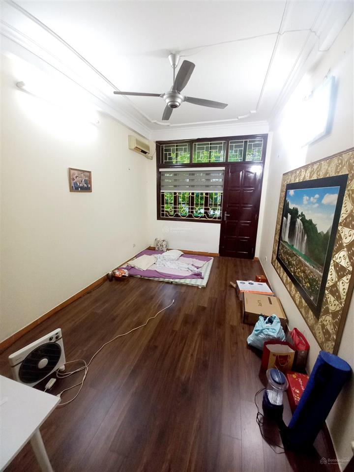 Cho thuê nhà mặt phố vạn bảo, ba đình 50m2 x 4 tầng mặt tiền 4m kinh doanh/văn phòng/spa đỉnh