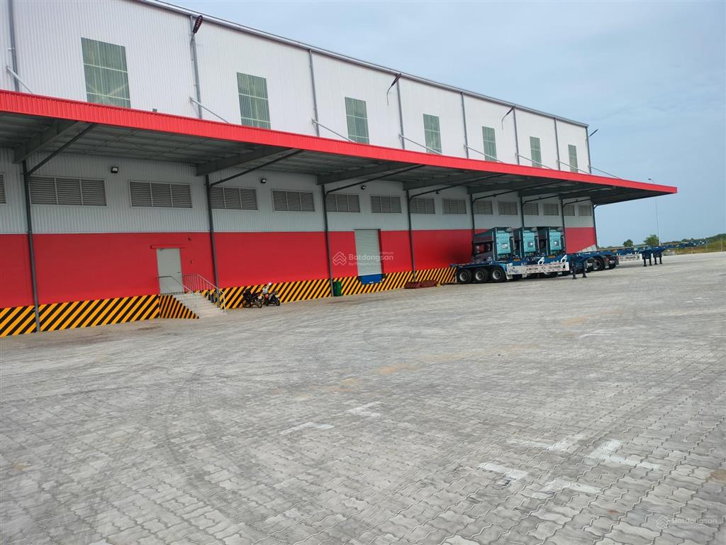 Cho thuê nhà xưởng 4000m2 ngay cảng cái mép  tp. hcm