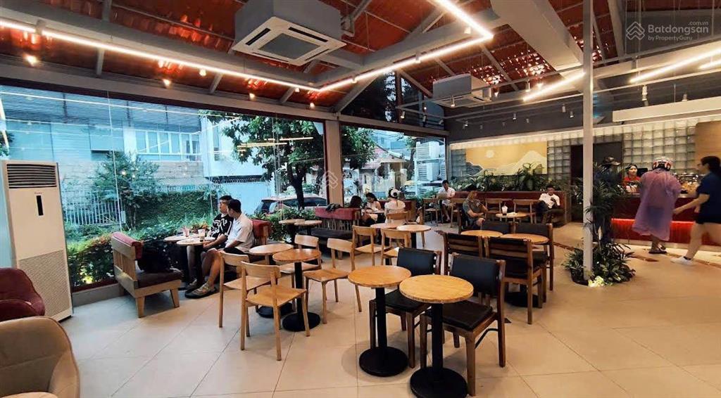 Chính chủ cần chào bán siêu phẩm đất 3 mặt tiền xô viết nghệ tĩnh  trung tâm tp đà nẵng