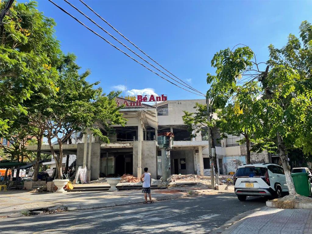 Cho thuê nhà góc 2 mặt tiền hồ nghinh ( bé anh cũ) nguyễn cao luyện sơn trà  đà nẵng