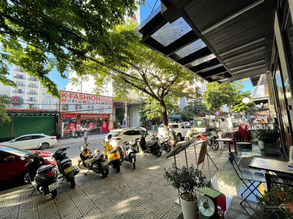 Cho thuê nhà mặt tiền đỗ bá đoạn vip sát biển mỹ khê ngang 9m