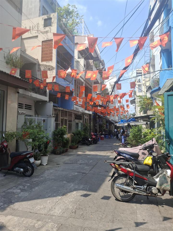 Hẽm cao thắng, quận 3. dt 3.4 x 10m. trệt lầu. tặng full nội thất, giá 8 tỷ. tl