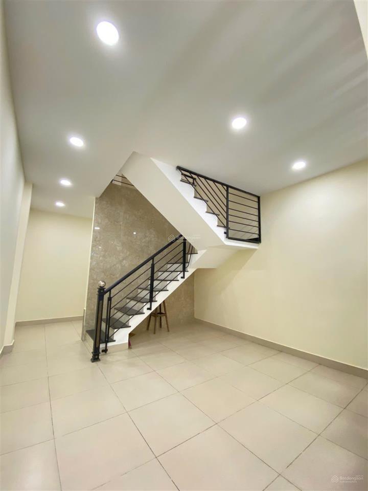 Chính chủ bán nhà 1t 1l 60m2 đường tây hoà gần svđ qg rạch chiếc