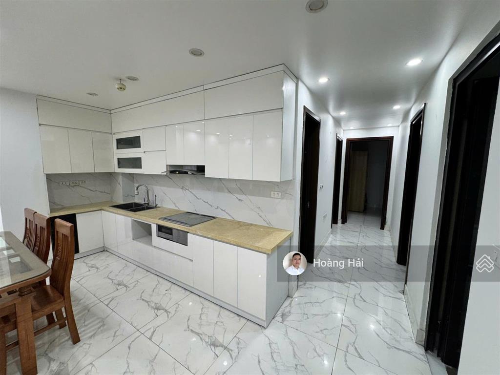 Bán chcc green park ct15 việt hưng, giá 8,4 tỷ diện tích 103m2, 3pn/2wc, đẹp, nhiều tiện ích