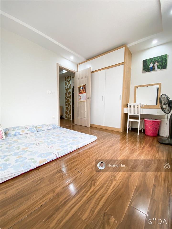 Cực hiếm bán chcc sát việt hưng dt 75m2 3pn/2wc tầng cao thoáng mát giá 5,1 tỷ