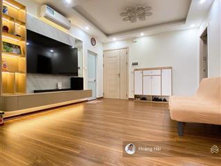 Cực hiếm bán chcc sát việt hưng dt 75m 3pn/2wc tầng cao thoáng mát giá 5,1 tỷ