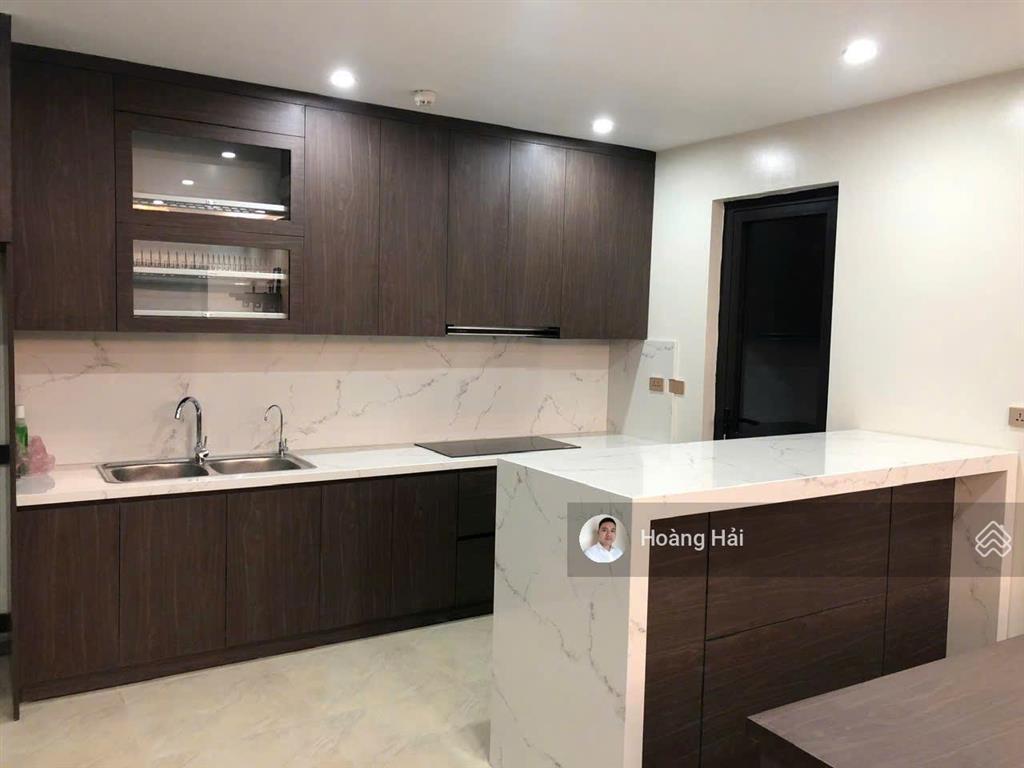 Bán căn hoa hậu green park việt hưng 121m 3 phòng ngủ/2wc ban công đông nam