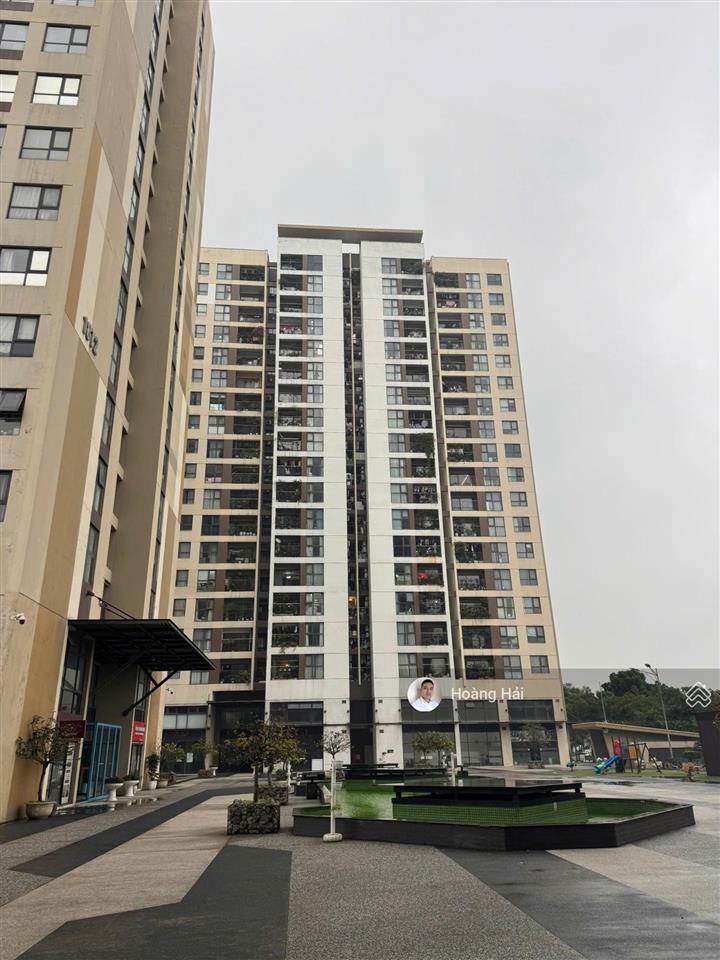 Bán căn hoa hậu green park việt hưng 121m 3 phòng ngủ/2wc ban công đông nam