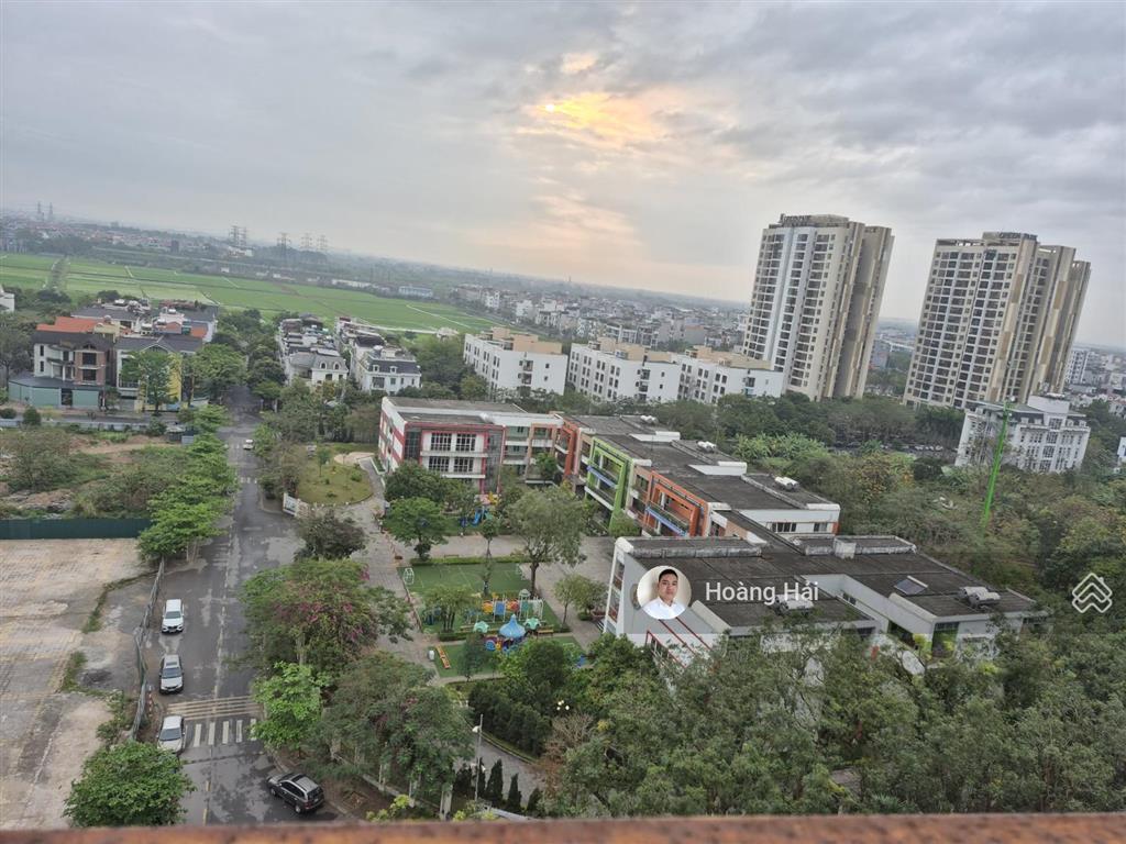 Bán căn hộ chung cư việt hưng 71m 2 phòng ngủ căn góc chỉ 4,2 tỷ