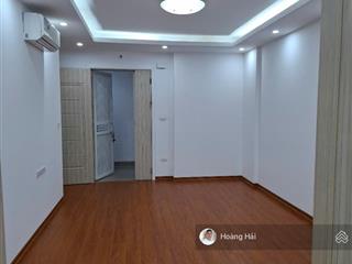 Bán căn hộ chung cư việt hưng 52m 2 phòng ngủ thang máy chỉ 3,29 tỷ