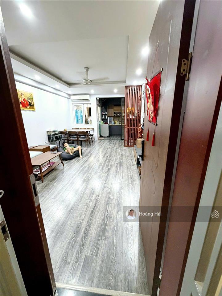 Bán chcc dự án mới kđt việt hưng 73m 2pn/2wc ban công đông nam cực hiếm