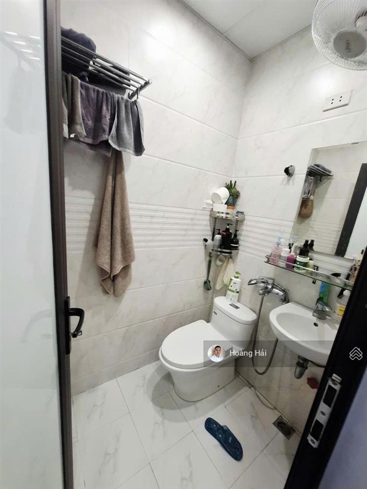 Bán chcc kđt việt hưng 80m 2pn/2wc 2 ban công căn góc thoáng mát giá 3,9 tỷ