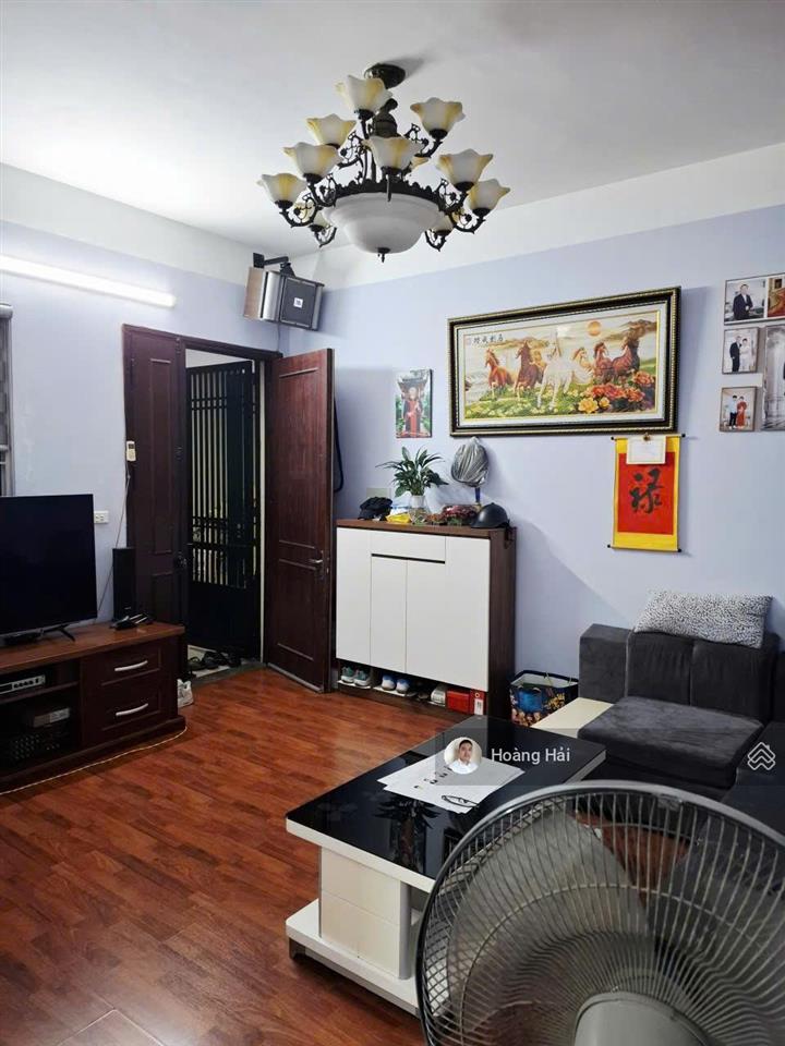 Bán chcc kđt việt hưng 80m 2pn/2wc 2 ban công căn góc thoáng mát giá 3,9 tỷ