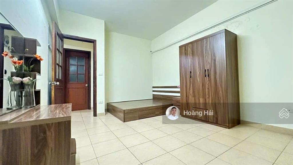 Chủ nhà cần tiền bán gấp căn góc chcc kđt việt hưng 76m 2pn/2wc chỉ 4,4x tỷ