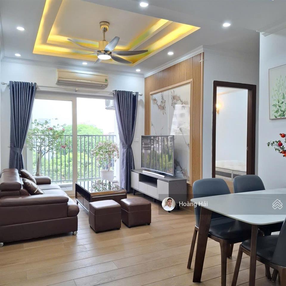 Cực hiếm chung cư ở riêng tư như nhà mặt đất 73m 2pn/2wc 2 ban công chỉ 5,25 tỷ