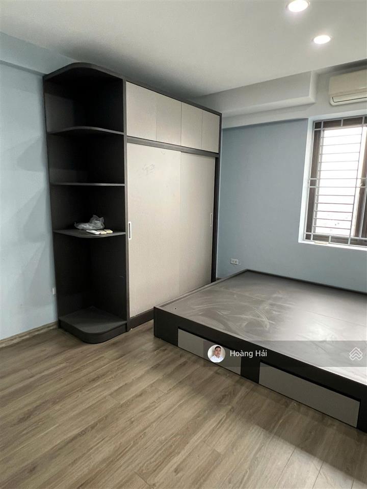 Bán chcc việt hưng 83m 3pn/2wc tầng cao thoáng mát giá 4,95 tỷ