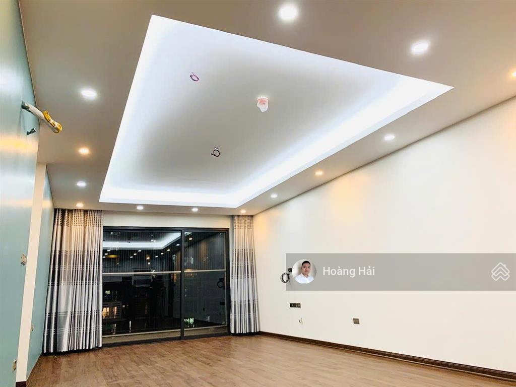 Cực hiếm bán căn hộ 120m 3pn/2wc ct15 green park việt hưng ban công đông nam cực mát