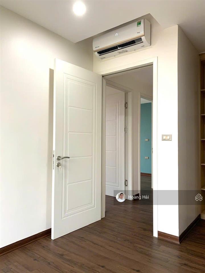 Cực hiếm bán căn hộ 120m 3pn/2wc ct15 green park việt hưng ban công đông nam cực mát