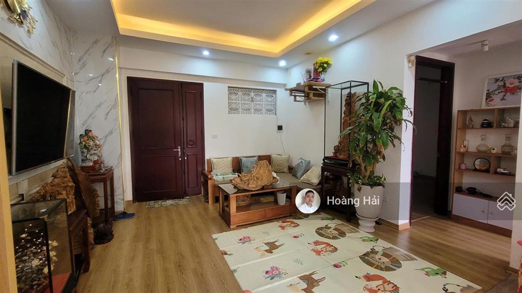 Bán chcc việt hưng 76m², 2 phòng ngủ, nhà đẹp thoáng mát chỉ 3,85 tỷ