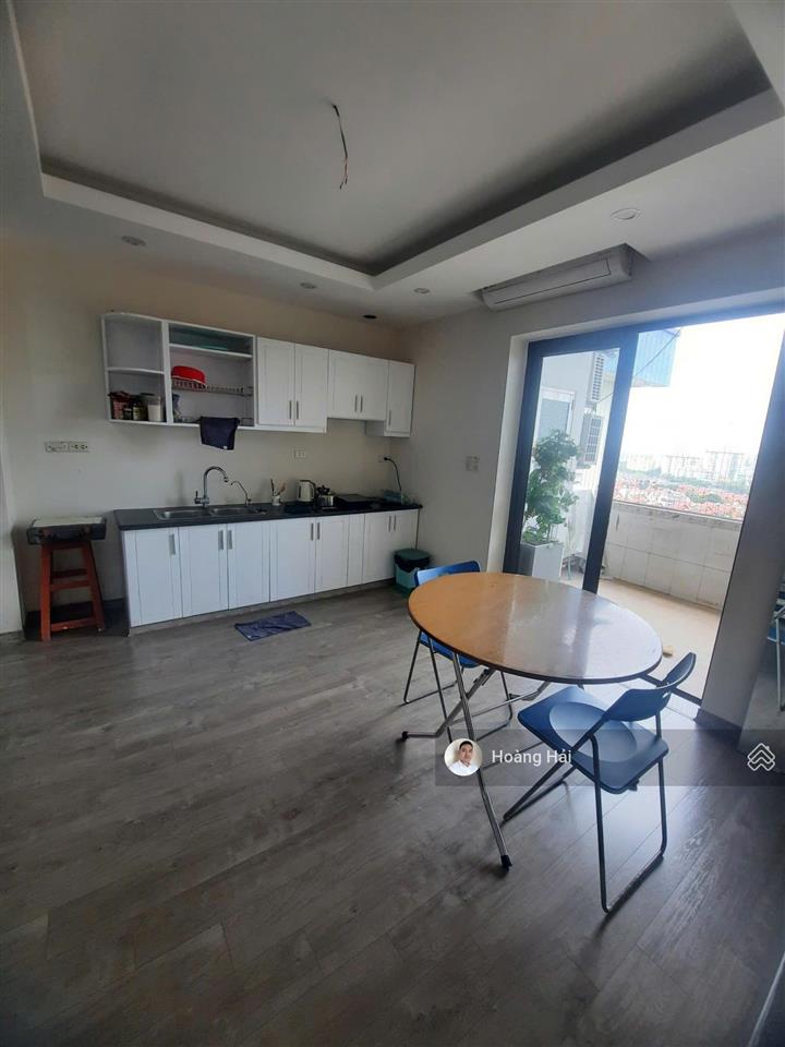 Cho thuê chcc việt hưng 76m², 2pn/2wc, tầng cao, ban công đông nam thoáng mát, giá 8tr/th