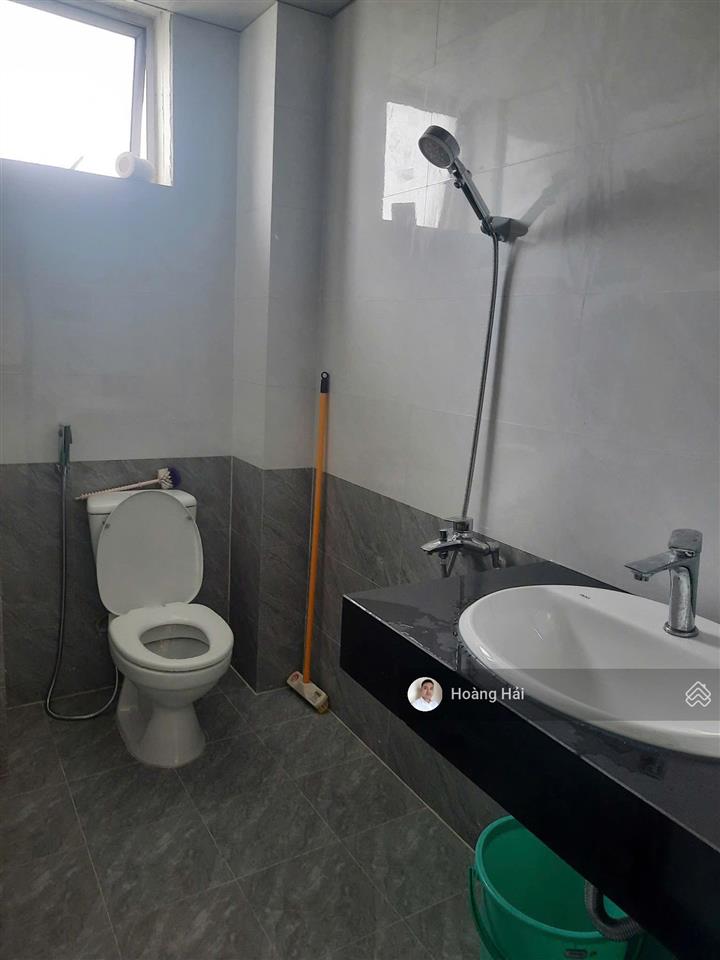 Cho thuê chcc việt hưng 76m², 2pn/2wc, tầng cao, ban công đông nam thoáng mát, giá 8tr/th