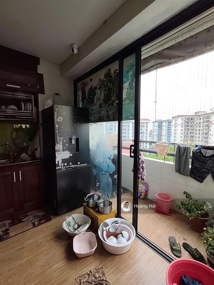 Cực hiếm cho thuê chcc kđt việt hưng 76m 2 phòng ngủ full đồ giá 8tr/th