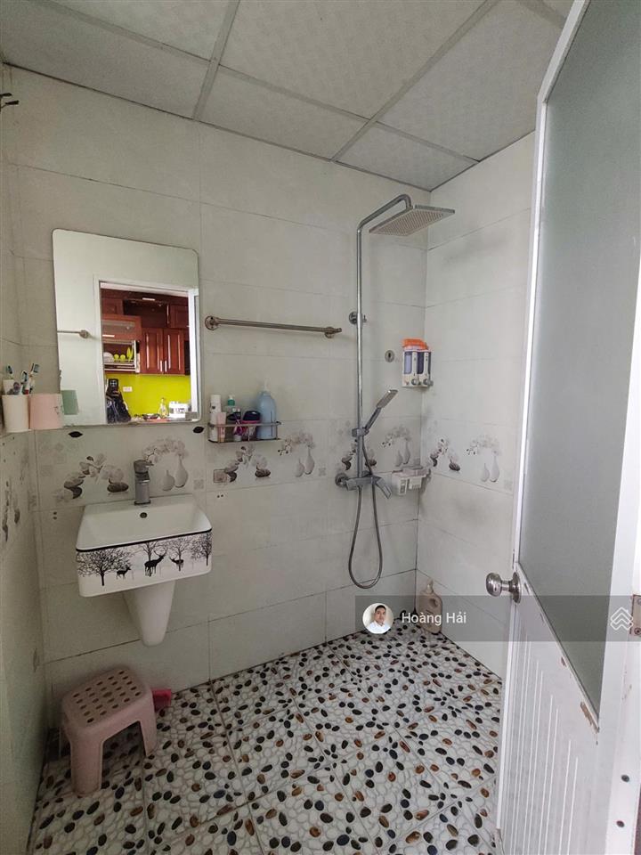 Cực hiếm cho thuê chcc kđt việt hưng 76m 2 phòng ngủ full đồ giá 8tr/th