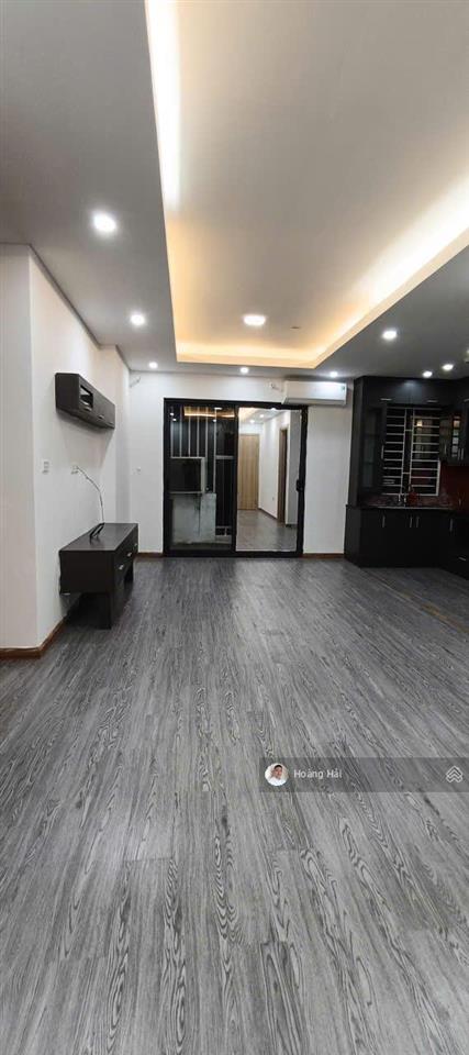 Cho thuê chcc kđt việt hưng 70m 2pn/2wc thoáng mát chỉ 7,5 triệu/tháng