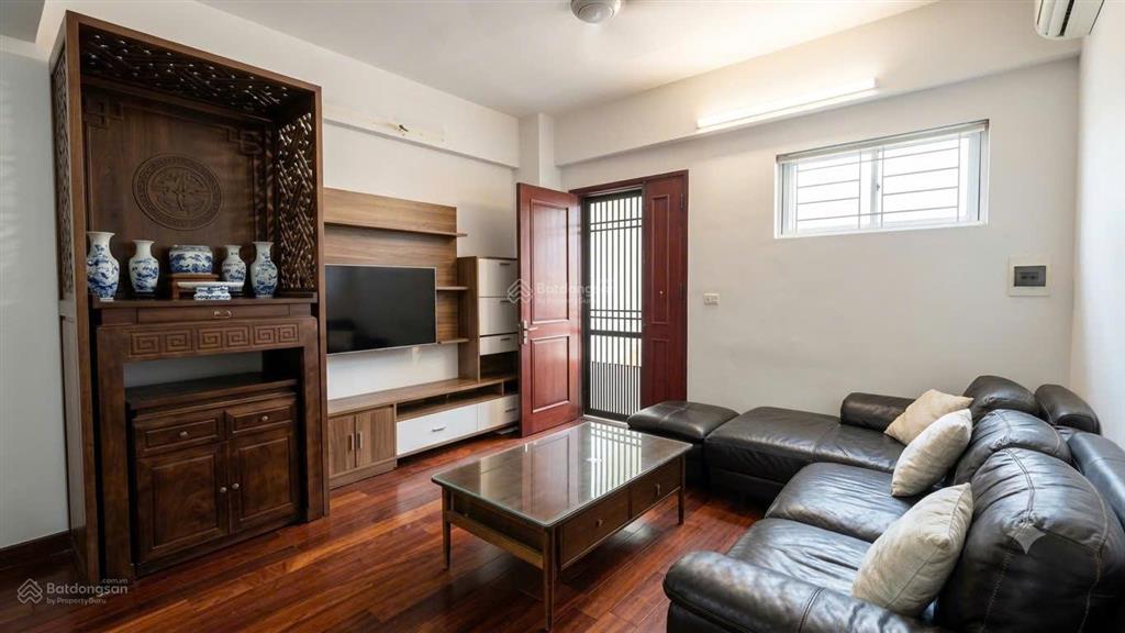 Bán chung cư việt hưng 75m 2 phòng ngủ nhà đẹp thoáng mát chỉ 3,5 tỷ