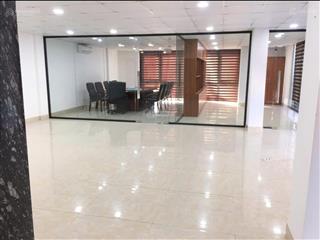 Cho thuê nhà riêng mặt ngõ kinh doanh phố việt hưng, phù hợp vừa ở vừa làm văn phòng, giá 50tr/th