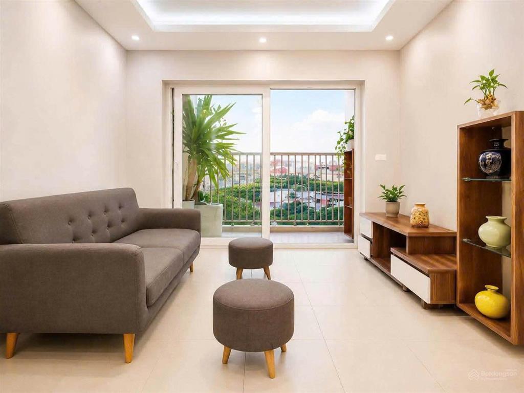 Cho thuê chcc dự án mới việt hưng 91m2 3pn/2wc nhà đẹp thoáng mát, giá 10tr/th