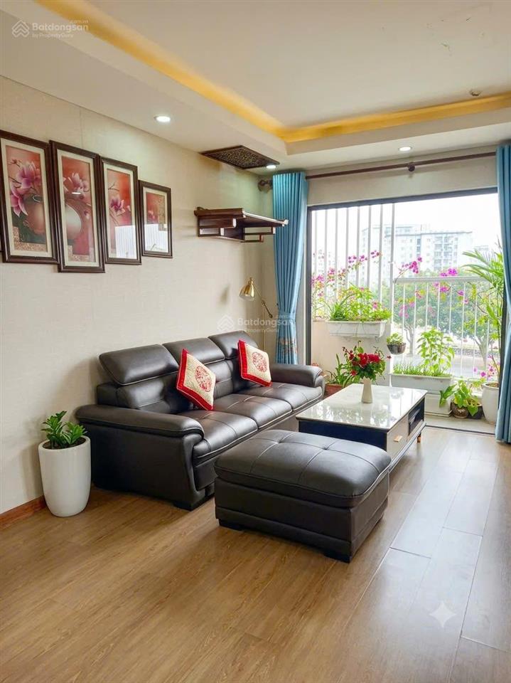 Cần bán chcc kđt việt hưng mặt phố mai chí thọ 77m căn góc 3 phòng ngủ chỉ 4,5x tỷ