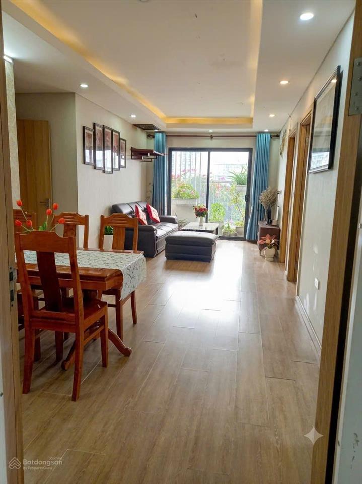 Cần bán chcc kđt việt hưng mặt phố mai chí thọ 77m căn góc 3 phòng ngủ chỉ 4,5x tỷ