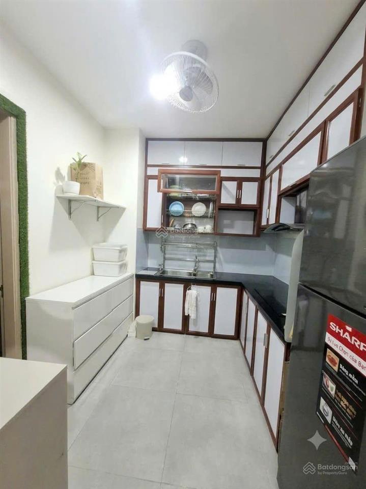 Bán chung cư dự án mới việt hưng 72m 2 phòng ngủ 2wc ban công thoáng mát