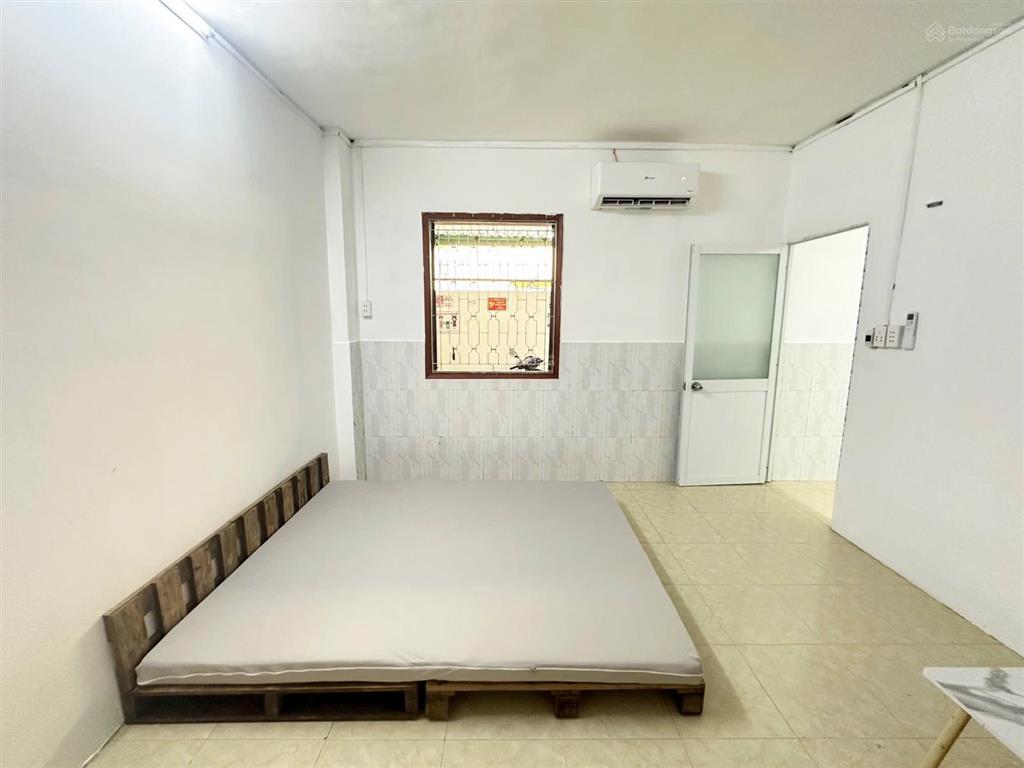 Chính chủ cho thuê phòng trọ 2 phòng ngủ 1 wc tách bếp  trung tâm bà rịa  full nội thất