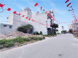 Đất tuyến 2  tđc tam kỳ  ngay bến xe vĩnh niệm  68.5m  mặt tiền 4.4m  không lỗi gì