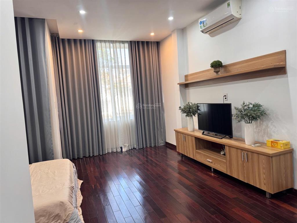 Cho thuê nhà liền kề euro villa  3 tầng  4pn và 4 wc