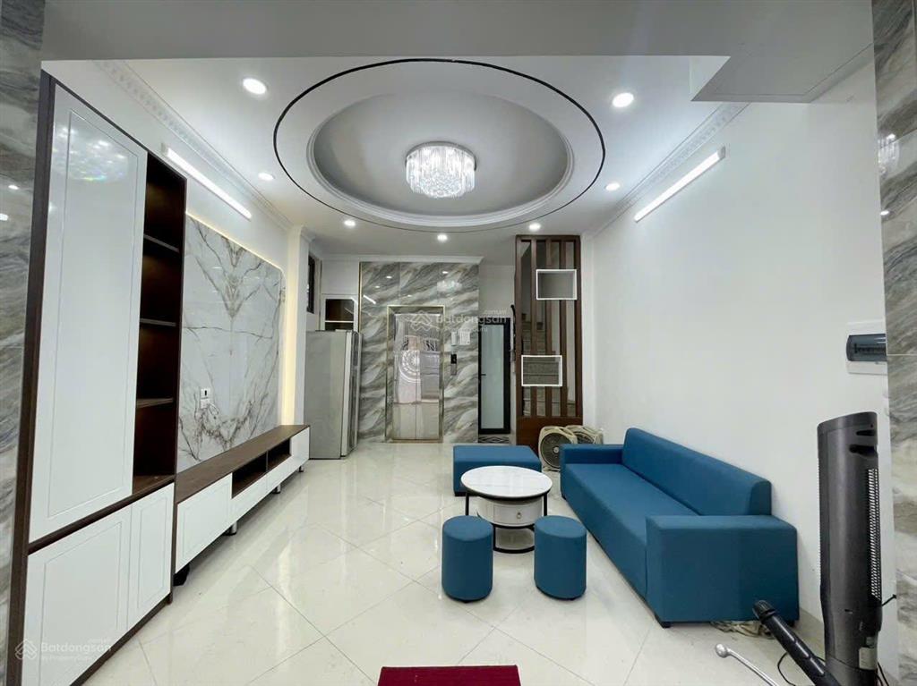 Chỉ 10.5 tỷ  nhà phố võ chí công  cầu giấy  36m  6 tầng  thang máy  mt 4m  full nội thất