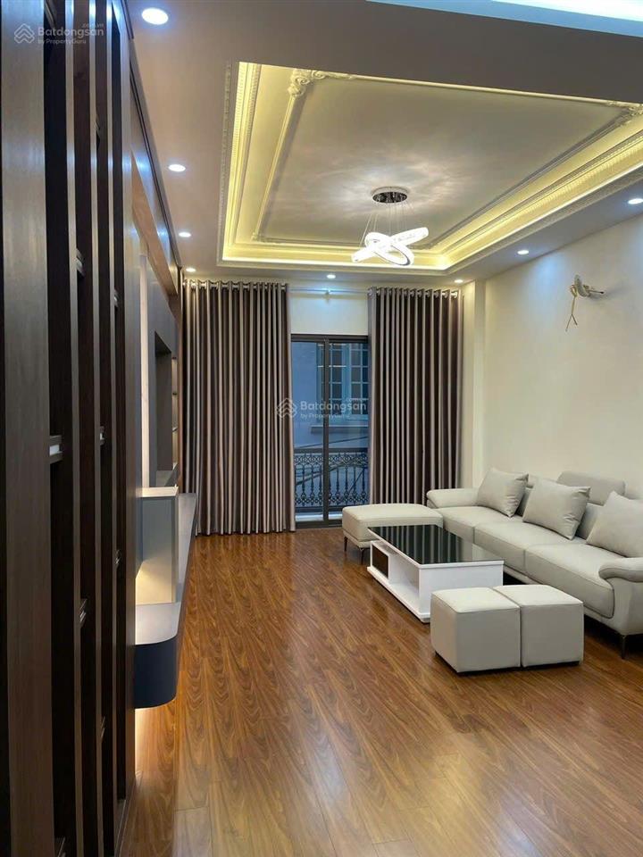 Nhà 50m2 xây mới 5 tầng, gara ô tô ở ngõ 117 khu hàng không nguyễn sơn, long biên, hà nội 20.5 tỷ