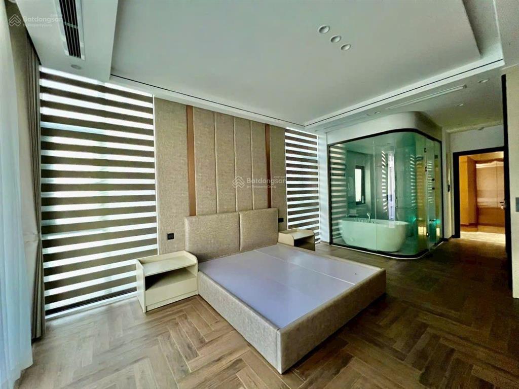 Nhà 46/50m2 xây 6t, thang máy, full nội thất đường 12m ở tái định cư ngọc thụy, bồ đề, hn 24.6 tỷ