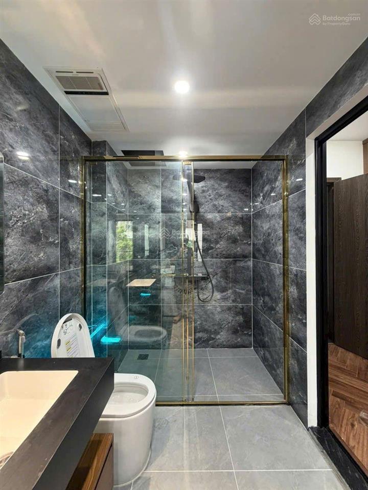 Nhà 55m2 xây 8 tầng, thang máy, full nội thất, gara ô tô, đường 12m ở lâm hạ, bồ đề, hn 31.9 tỉ