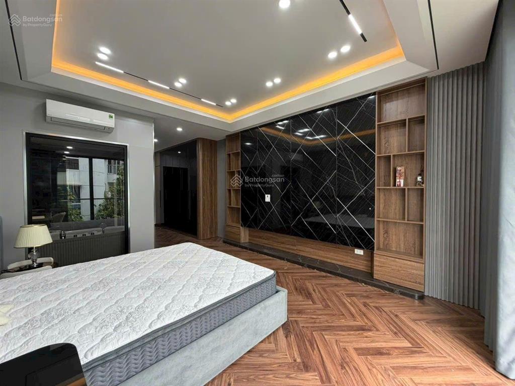 Nhà 55m2 xây 8 tầng, thang máy, full nội thất, gara ô tô, đường 12m ở lâm hạ, bồ đề, hn 31.9 tỉ